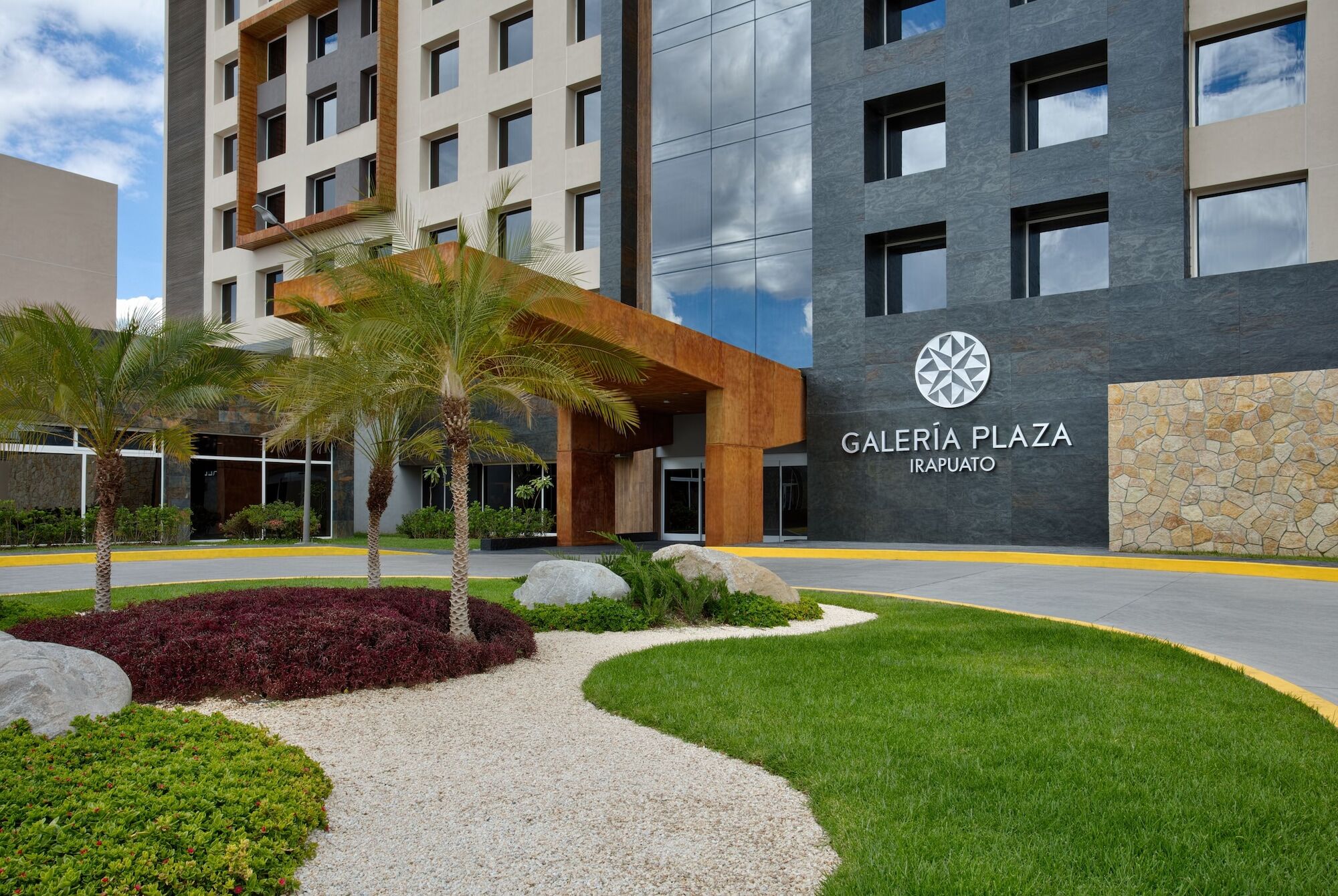 Galeria Plaza Irapuato Hotel Exterior foto